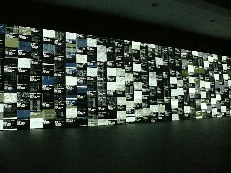 Data.Tron [8K enhanced version], une des installations de Ryoji Takeda - Photo : Shervinafshar 