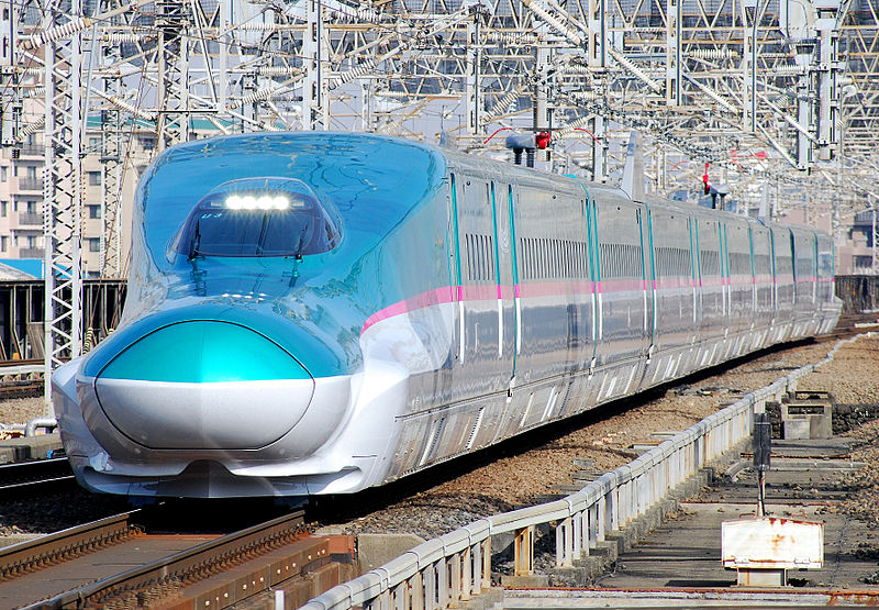 Un shinkansen série E5 de la JR East - Photo : Toshinori baba