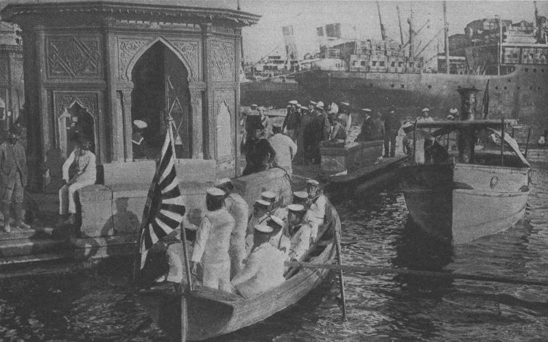 Arrivée d'un torpilleur japonais à Salonique en 1917