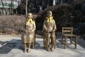 , Le Japon contre la statue des femmes de réconfort