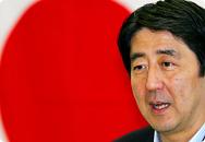 , Shinzo Abe exclut à nouveau de démissionner au Japon