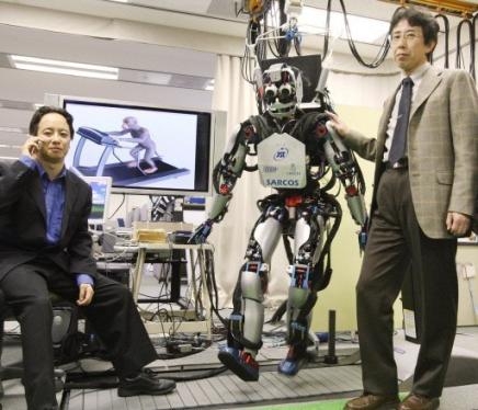 , Encore un robot japonais présenté au Japon