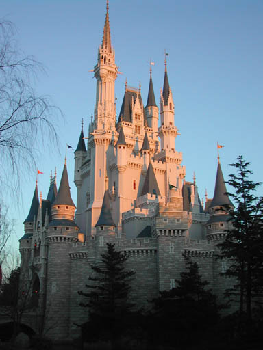 , À Tokyo Disneyland, un nouvel hôtel de luxe pour princesses d&rsquo;un jour