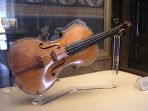 , Record mondial pour un Stradivarius vendu en faveur des victimes au Japon