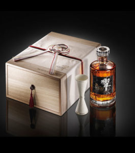 suntory-coffret-hibiki_49276_w460 , Suntory : le whisky japonais en trois coffrets