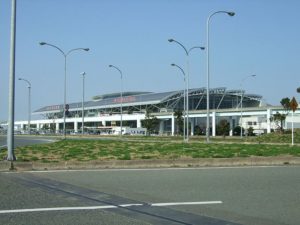 Terminal de l'aéroport de Fukuoka- Photo : Muyo 