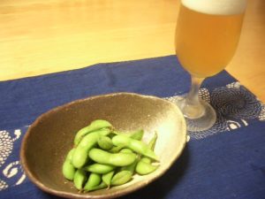 Bière et edamame