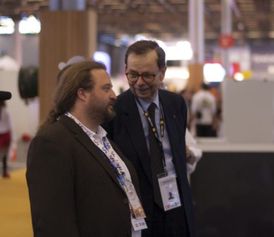 Louis Schweitzer en visite à Japan Expo
