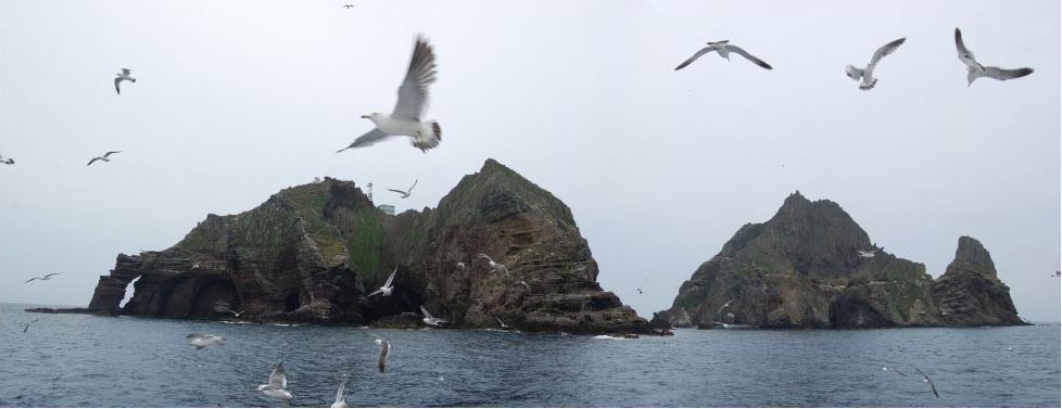 Les deux principales îles de Takeshima (© 머찐만두)