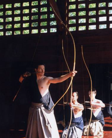 Le Kyûdô à l’honneur cette année à Paris.