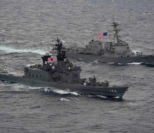 Le Japon s’entraine à défendre ses îles