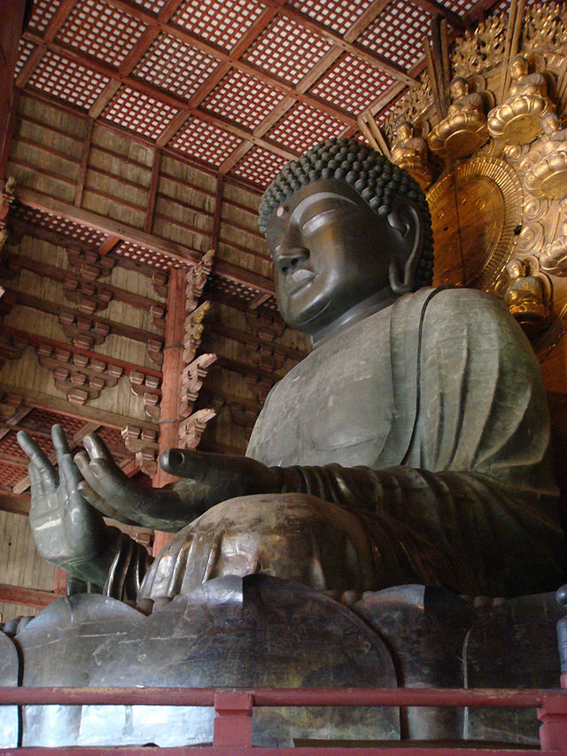 Le grand Bouddha, Daibutsu, du Tôdaiji (© Mafue)