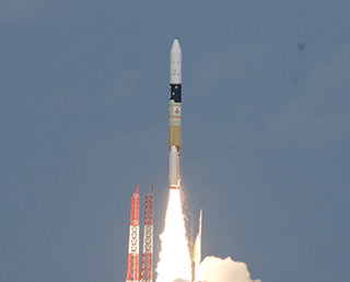 Décollage de la fusée H-2A (© JAXA)