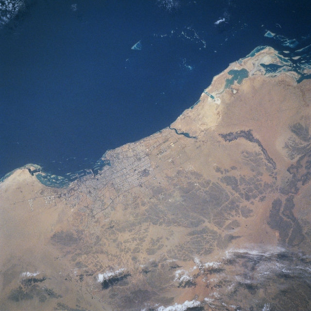 Photo satellite du détroit  d'Ormuz (© NASA)