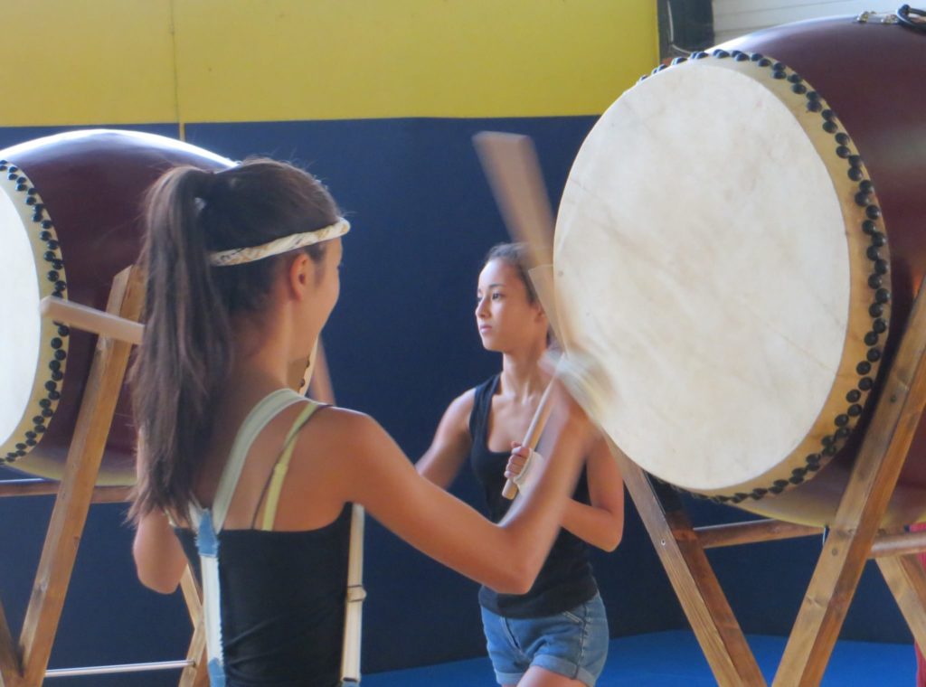 Séance de Taiko ©association Wakaba