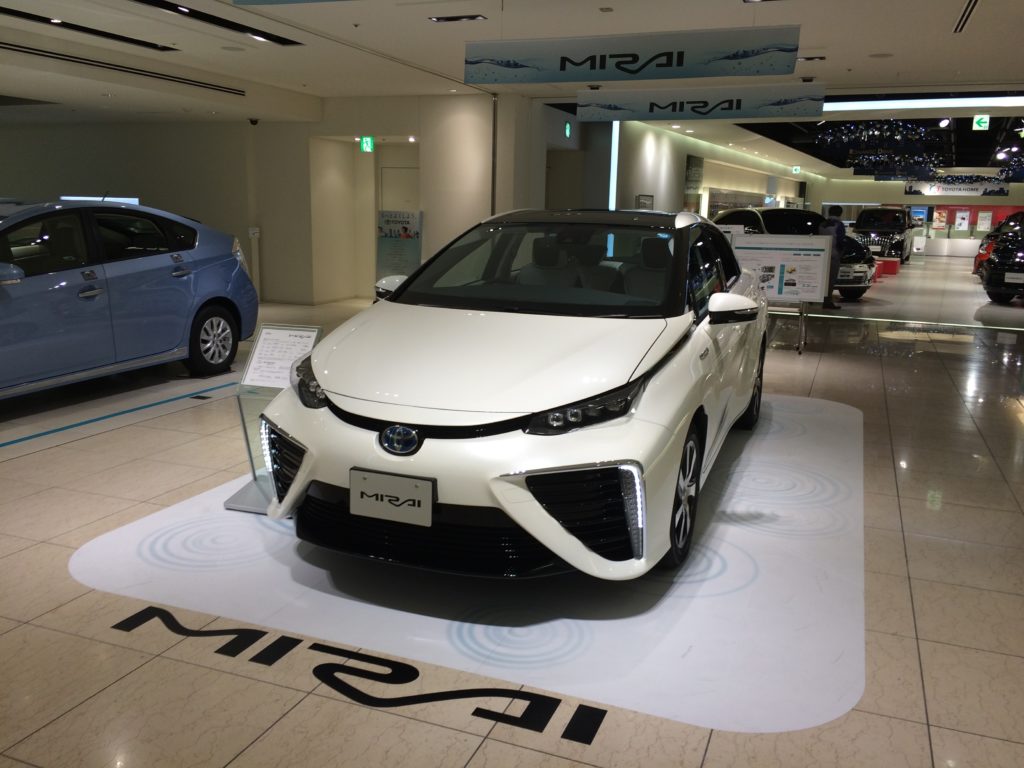 Présentation de la voiture Mirai de toyota