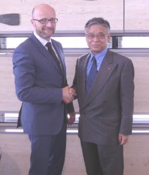 M. Frédéric Meyer, Directeur d’Atout France Japon (à gauche) et M. Ryoichi Matsuyama, Président de JNTO (à droite)  (©Atout France)