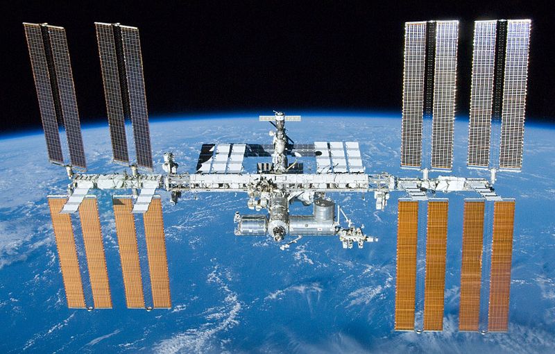 La Station spatiale internationale est occupée en permanence par un équipage international. ( © NASA )