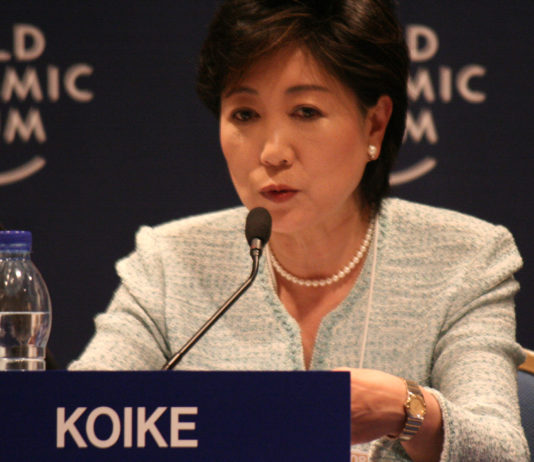 Yuriko Koike, première femme à la tête de Tôkyô