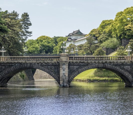 L’Agence impériale sort une application en six langues