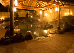 , Yunessun, le Onsen unique au Japon