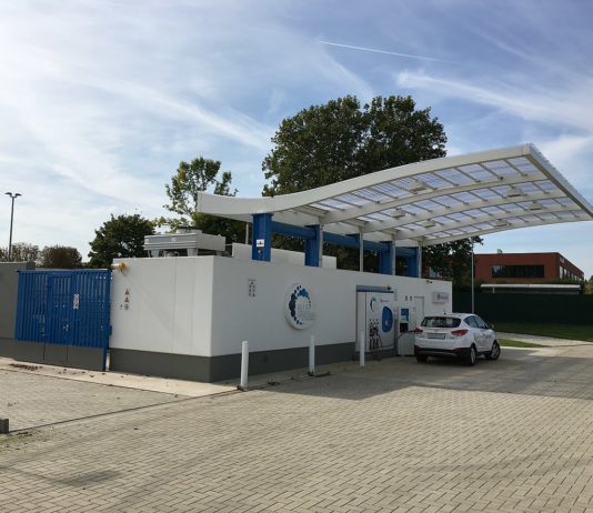 Sondage pour la modification de la Constitution | Station d’hydrogène | Rallongement du confinement
