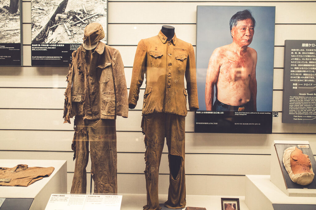 Une exposition au Musée de la bombe atomique de Nagasaki, dans le département du même nom. (Photo : pang_oasis/shutterstock.com)