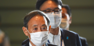 Le premier ministre japonais prolonge l'état d'urgence