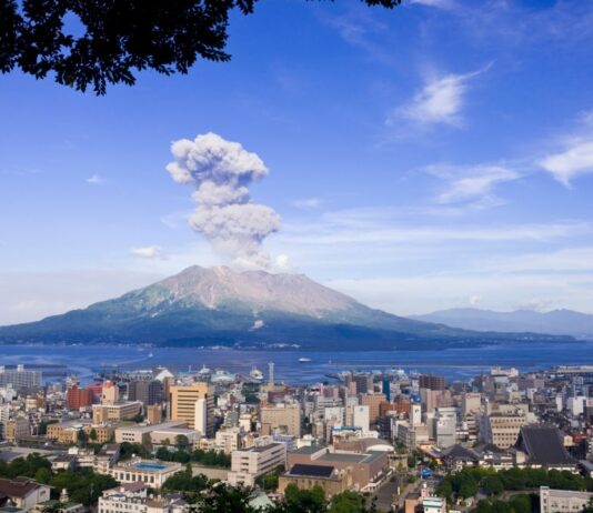 Vaccination de masse | Le PLD perd 3 sièges | Éruption du Sakurajima