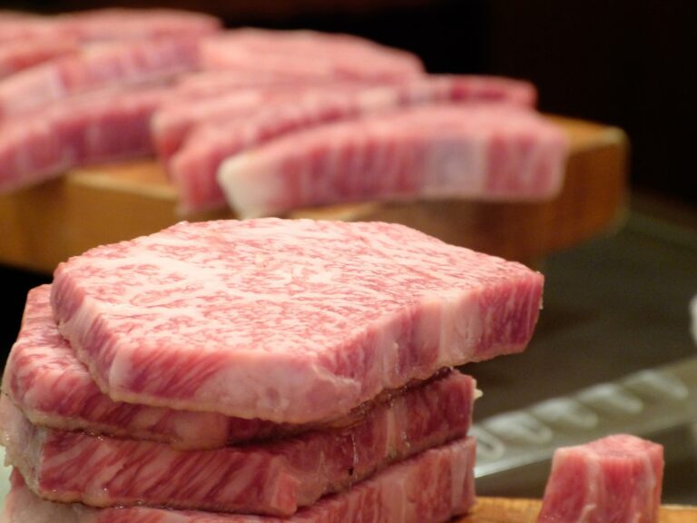 Boeuf De Kobe Prix Le Plus Cher Bœuf de Kôbe: Un goût unique et accessible