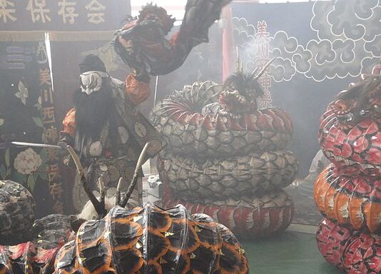 Boost de la vaccination | Hokkaidô poursuivit | Tradition en péril Iwami Kagura