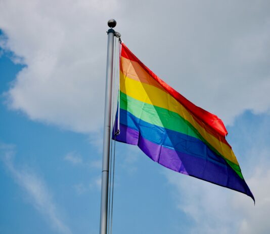Réacteurs nucléaires | Cotisations d’assurance | Homosexualité