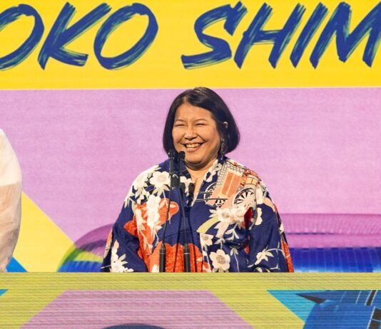Confrontation politique | Yôko Shimomura | CatsMe!