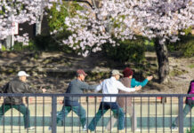 Relations sino-japonaises | Sauvetages en hélicoptère | Nombre de centenaires , Accueil 2